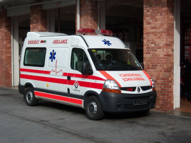 Does Medicaid pay for emergency ambulance service?